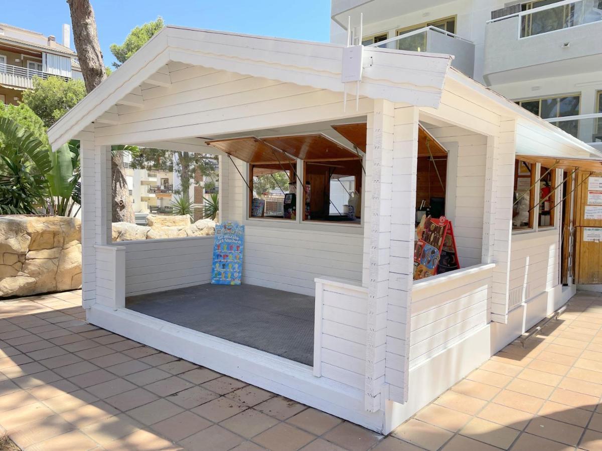 Rentalmar Blue Beach & Pool Салоу Екстериор снимка