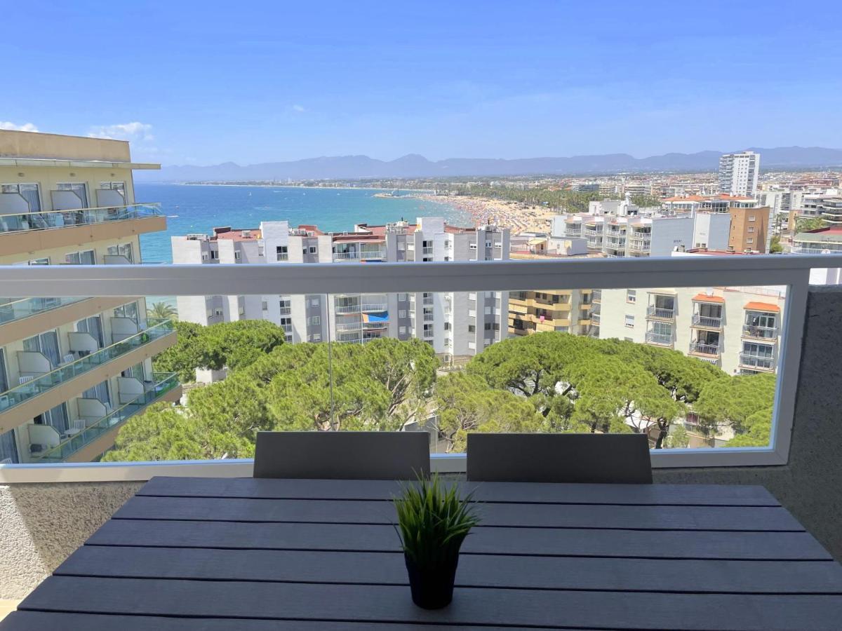 Rentalmar Blue Beach & Pool Салоу Стая снимка