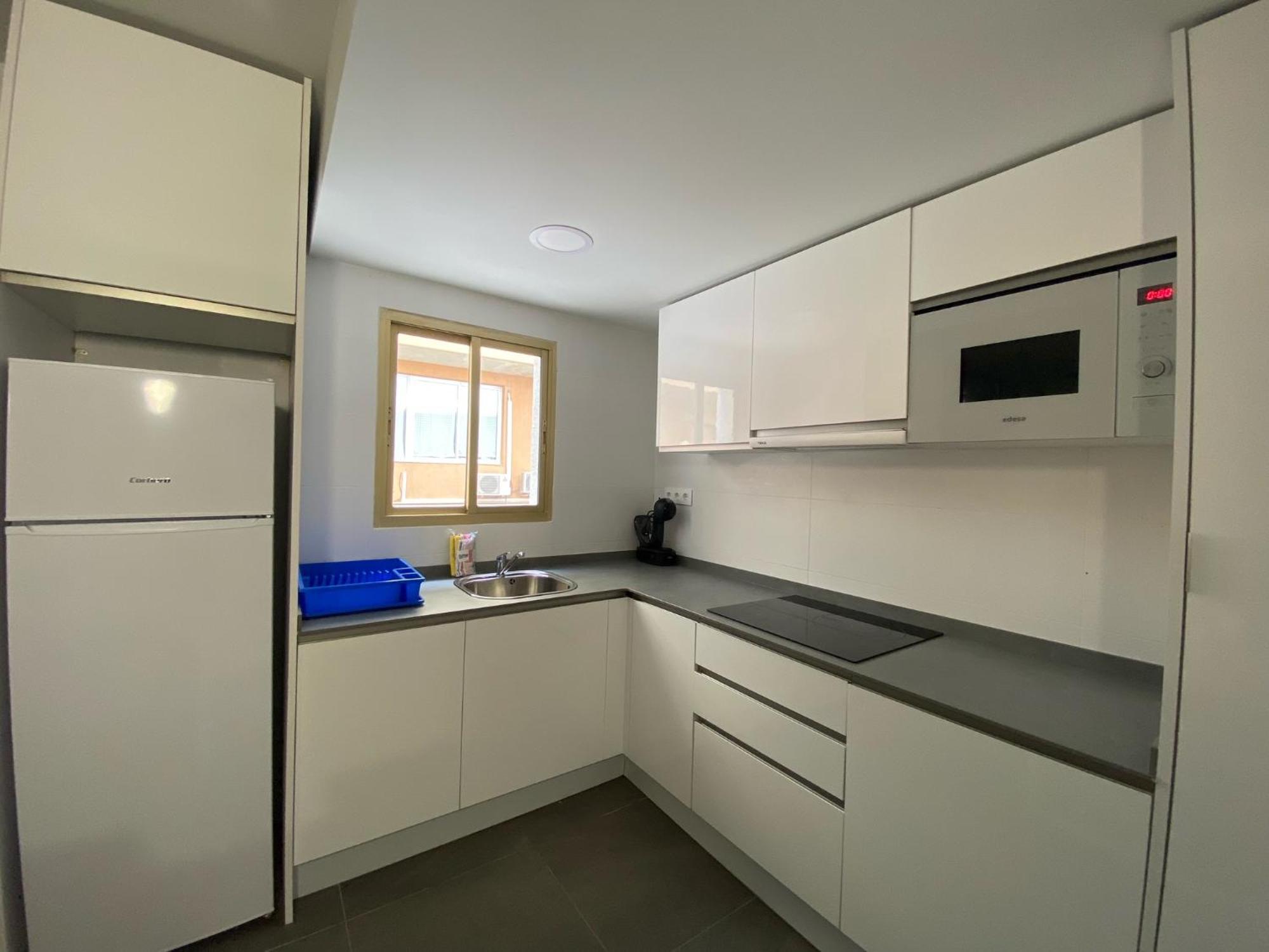 Rentalmar Blue Beach & Pool Салоу Стая снимка
